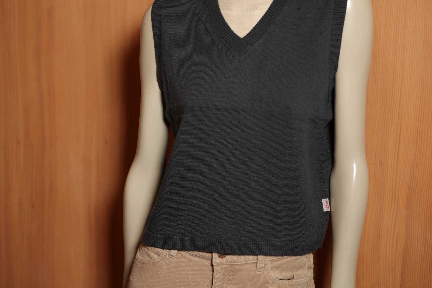 S.Oliver Gilet & Giacche senza maniche: Trendy Strickpullunder grau, S.Oliver, neuwert. Gr.: 40 – Nuovo (secondo la descrizione) da Thusis venduto da cwe_7gjm 1