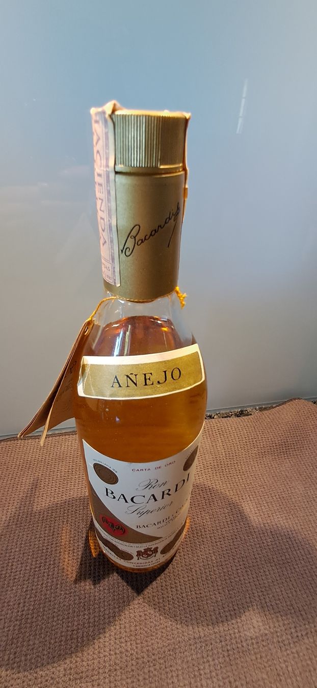 Bacardi Bevande alcoliche: Bacardi Anejo – Nuovo (secondo la descrizione) da Siebnen venduto da demonis 1
