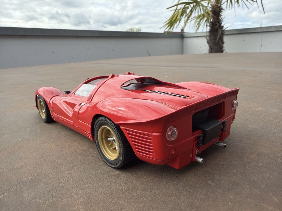 Jouef Voitures modèles: Ferrari 330 P4 - 1/18 - Jousef Evolution – D'occasion à Wolfwil par Rolex1 1