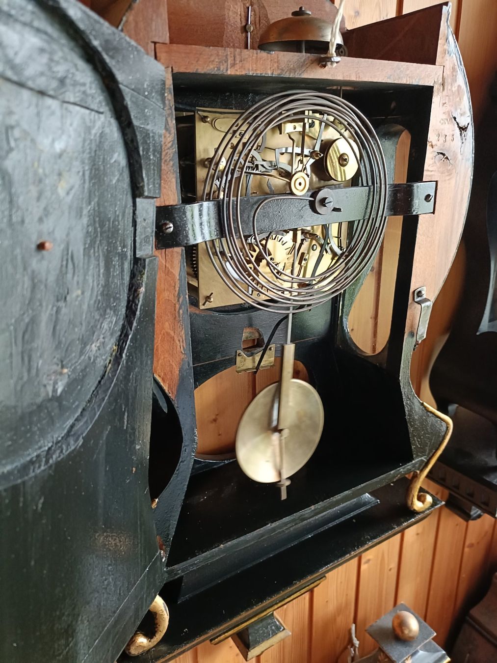 Swiss Orologi: NEUENBURGER PENDULE UM 1810 – Usato da Ennetmoos venduto da brunhildenb 8