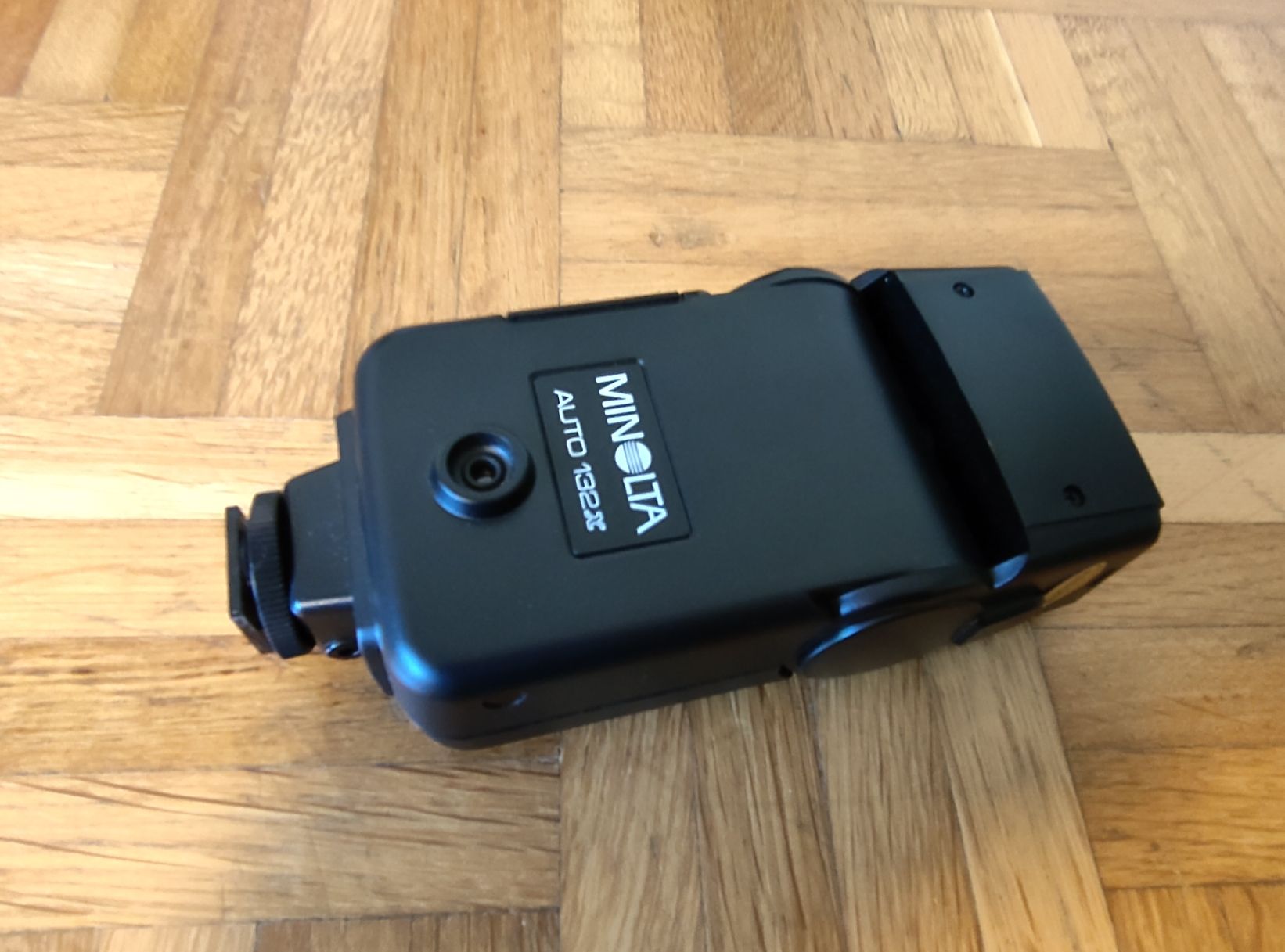 Minolta Flash: Blitz Minolta Auto 132X guter Zustand – Usato da Zürich venduto da s_a11