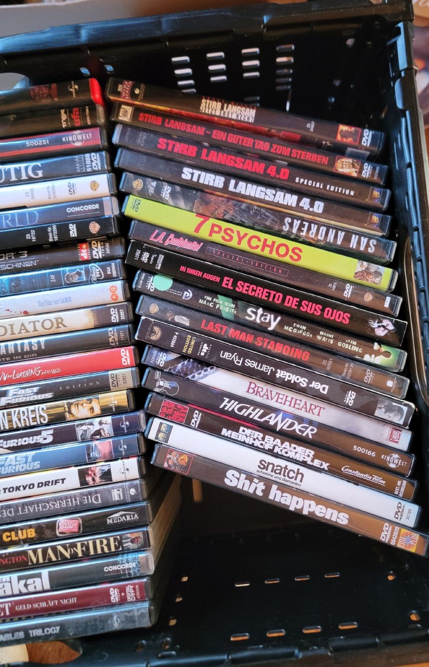 Tutti i DVDs: Action DVD Sammlung ca. 60 Stück – Usato da Rigi-Kaltbad venduto da Marion_Fercher 3