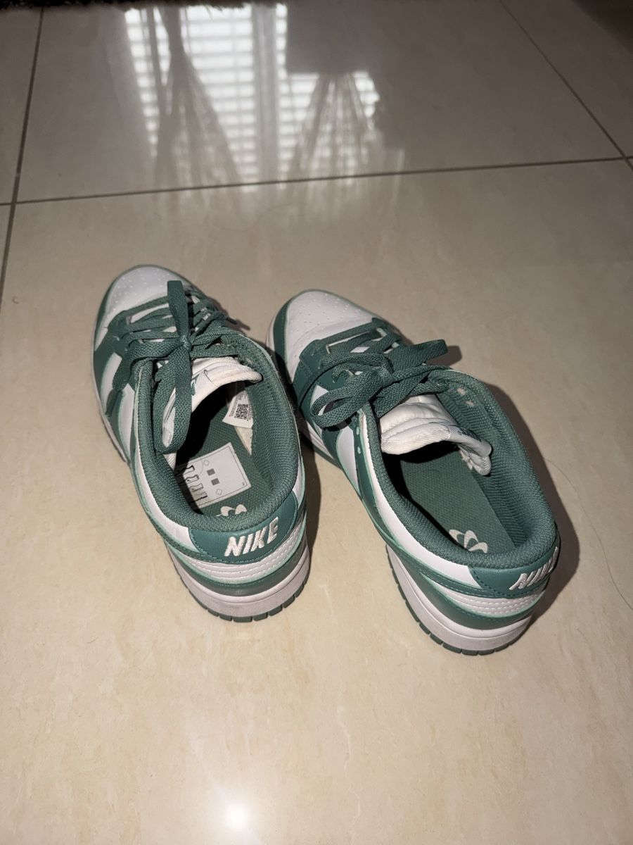 Scarpe da uomo: Nike Dunk Low Sneaker grün weiss  – Nuovo (secondo la descrizione) da Niederlenz venduto da fiz_87fv 3