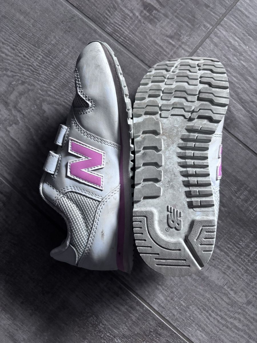 New Balance Chaussures filles: Sneaker – D'occasion à Oetwil a.d. Limmat par kiwi4000 1