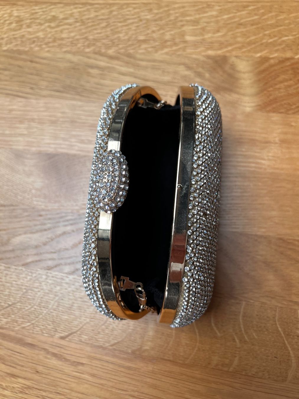 Borse da donna: Glitzer Clutch Abendtasche mit Strass & Kette – Usato da Zumikon venduto da jensbehlau81 1