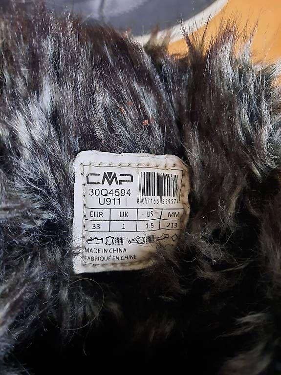 CMP Scarpe per ragazze: Tolle CMP Winterstiefel Gr. 33 – Usato da Russikon venduto da i_laura 1