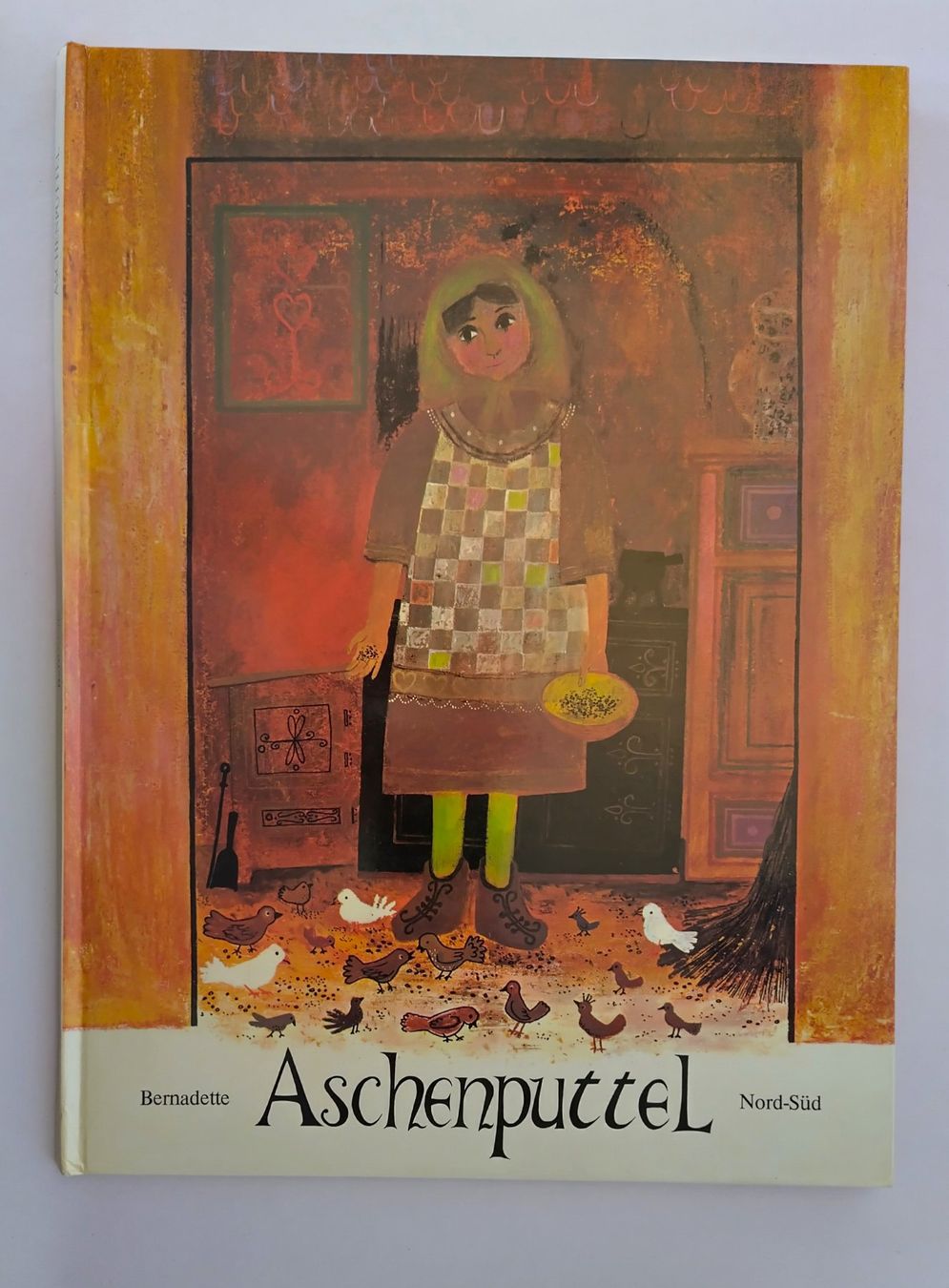 Libri: Aschenputtel -  Bernadette Bilderbuch 1981 ab Fr. 6.- – Usato da Bellach venduto da JingleJerry