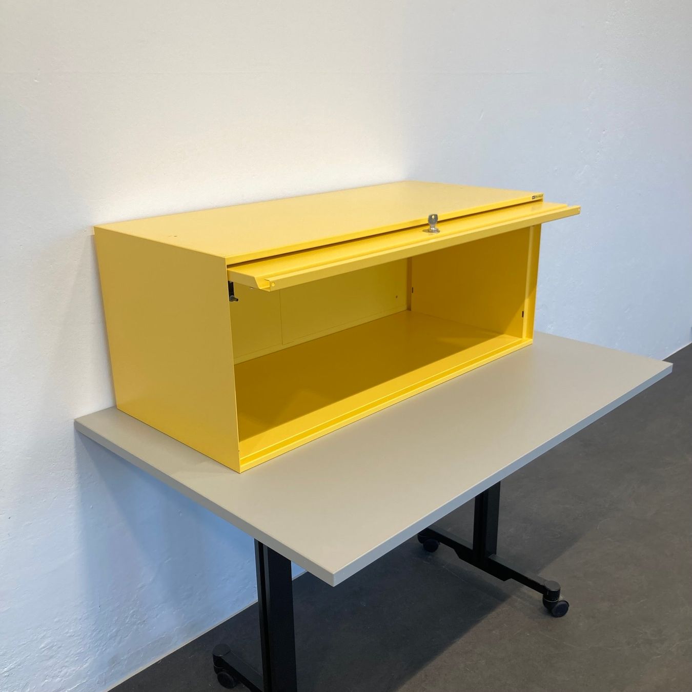 Lista Armadi: Lista Office LO Locker Modul Gelb mit Schlüssel – Usato da Schönenwerd venduto da mcofficeshop 3