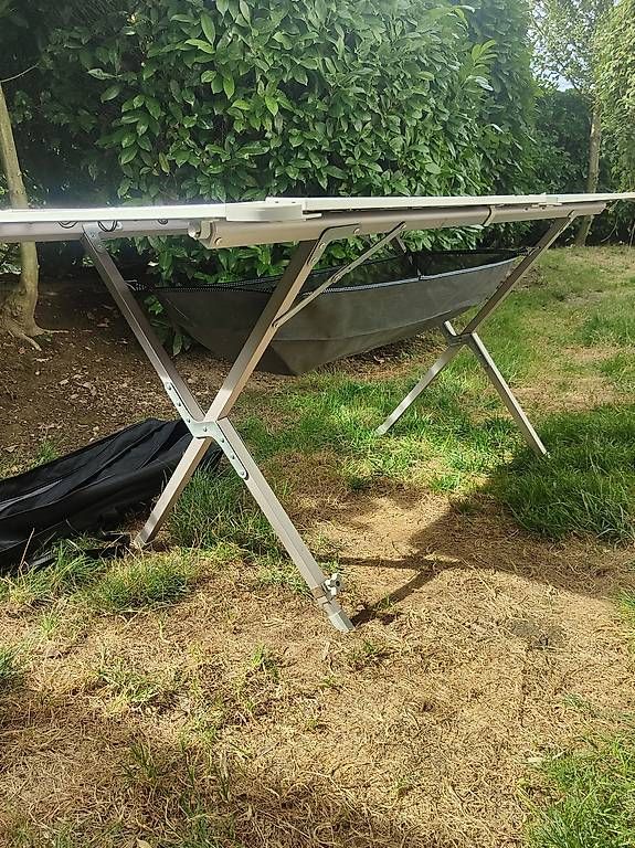 Tavoli: Brunner Tisch 140x70cm – Usato da Fischbach-Göslikon venduto da kim_rb99