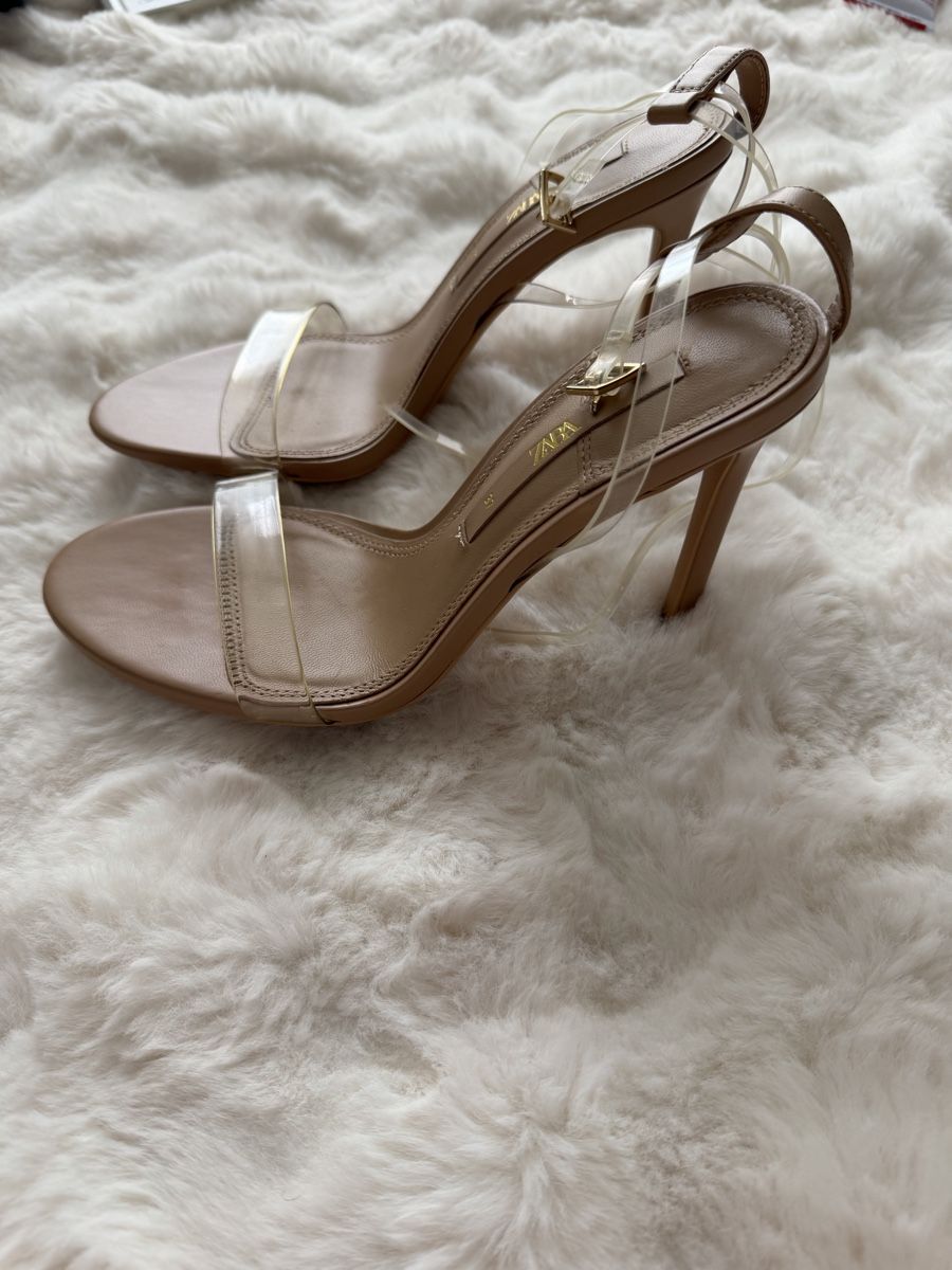 Zara Scarpe da donna: Zara Sandalen Transparent Sommer Gr. 37  – Usato da Näfels venduto da mar_2ptp 1