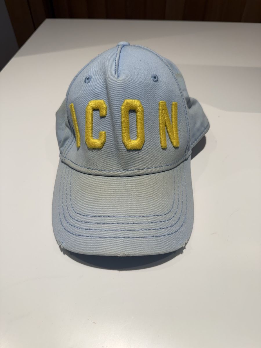 Dsquared2 Copricapi, berretti & cappellini: Dsquared2 ICON Cap Light Blue Good Condition – Usato da Aeugst am Albis venduto da mrc.96
