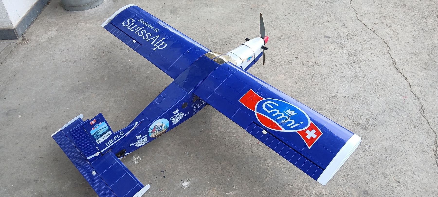 RC Kits de montage: Emmi Porter mit Elektromotor – D'occasion à Ufhusen par Graupner80 1