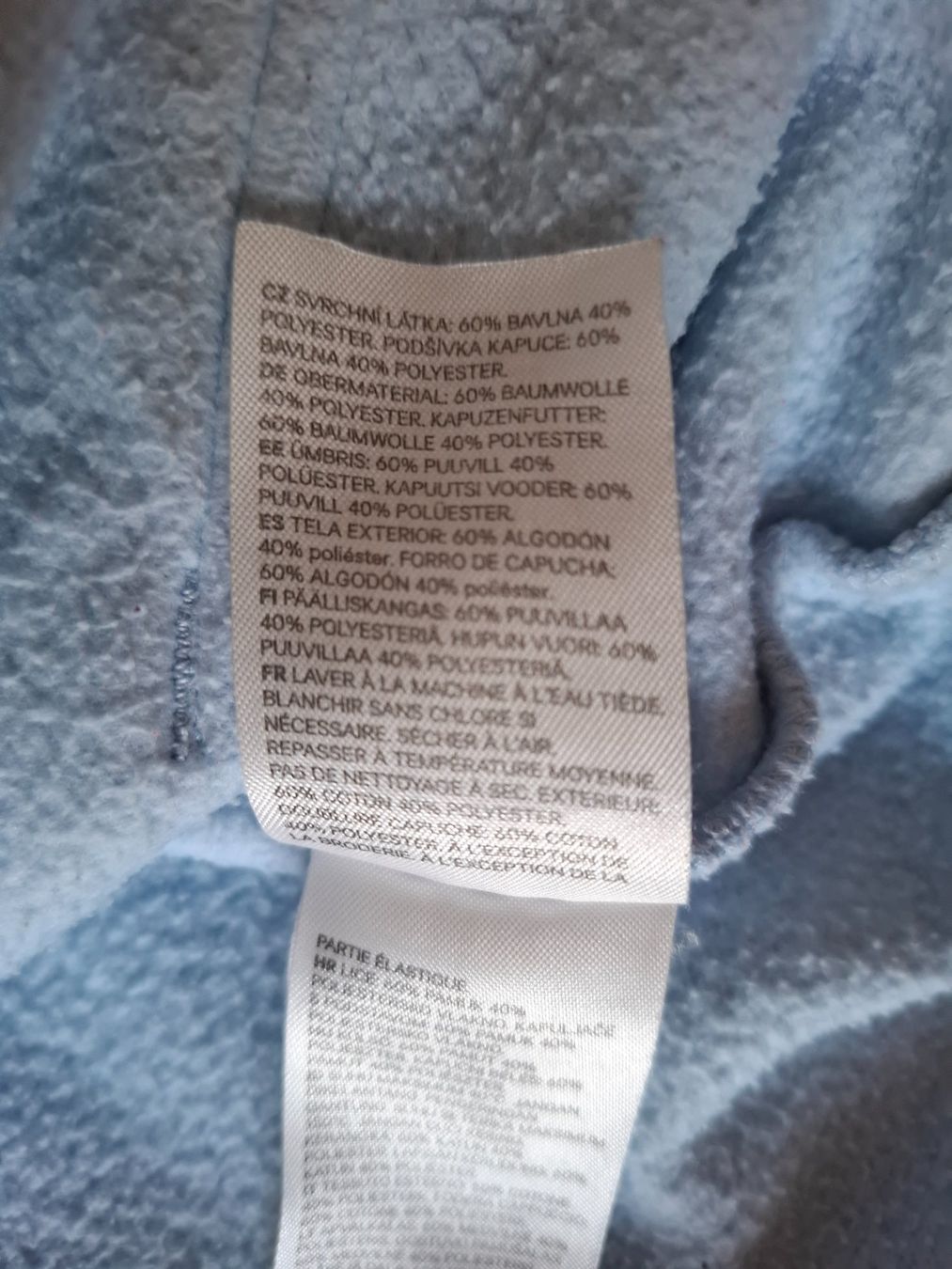 H&M Pullover & Sweatshirts: Hoodie Divided Spongebob Einhorn hellblau Grösse L – Gebraucht aus Bäretswil von mickey100 2