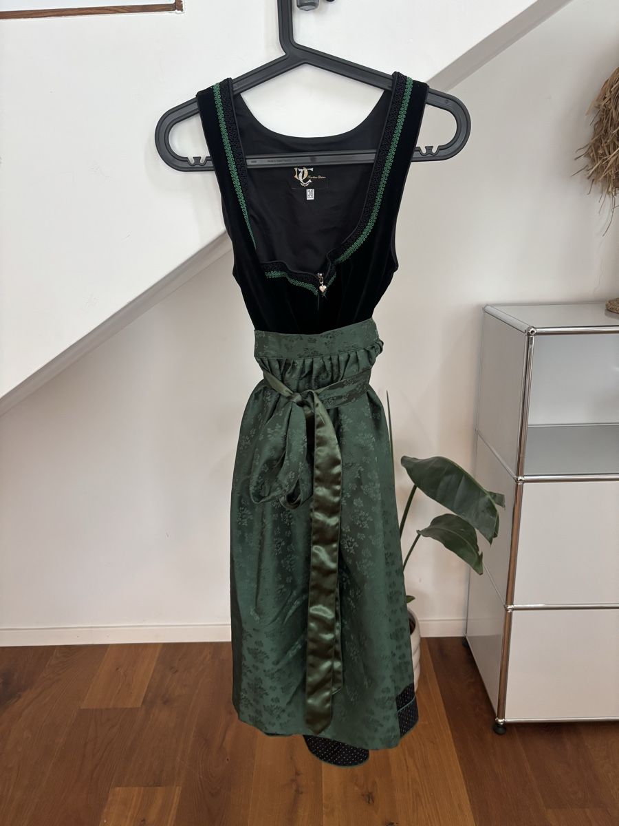 Vestiti: Dirndl Trachten Deisen  – Nuovo (secondo la descrizione) da Schaan venduto da Nina.Zander_1990 1