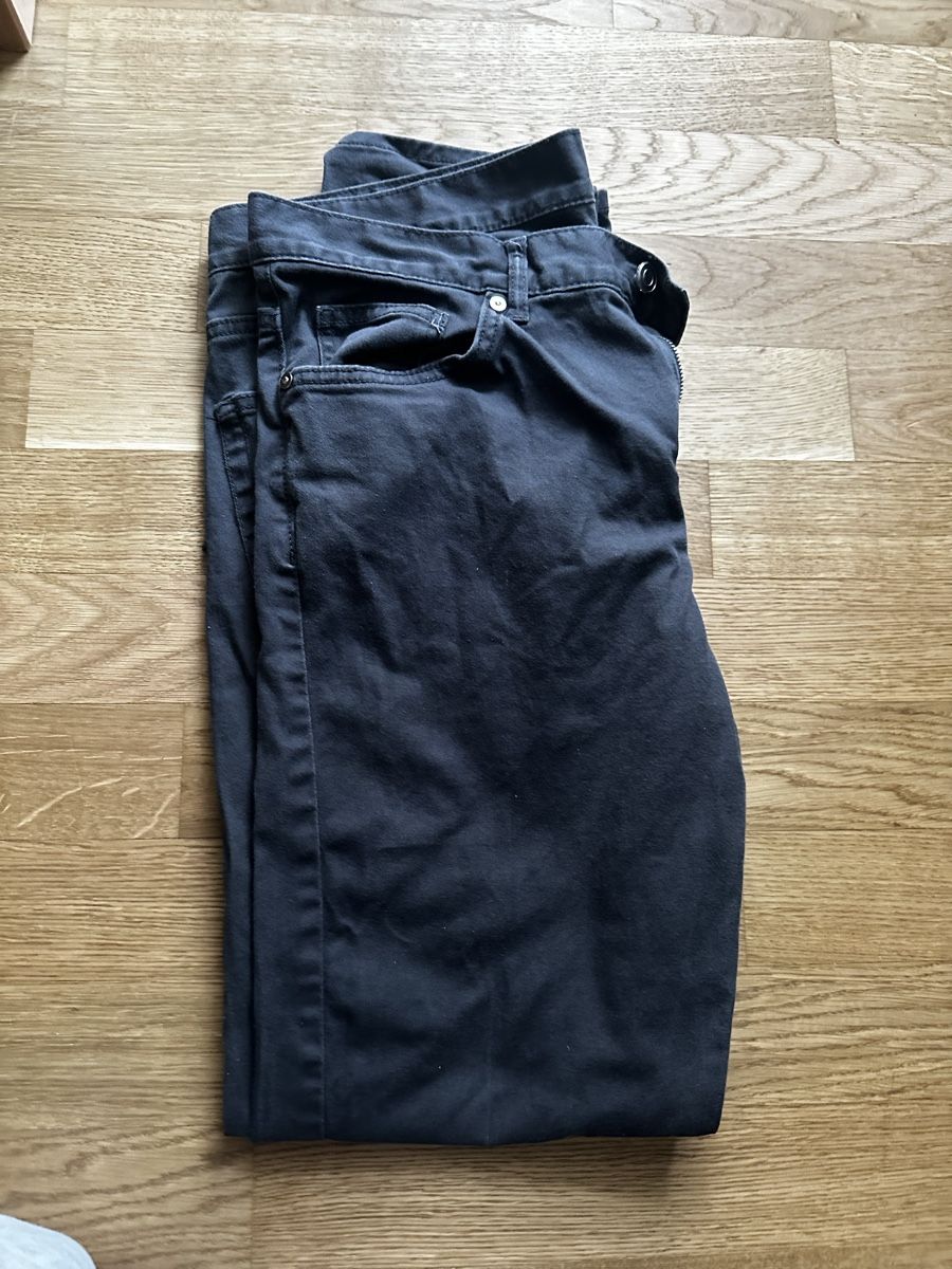H&M Jeans: H&M Slim Fit Jeans, Size 33/32 – Usato da Toffen venduto da ren_j8jw 2