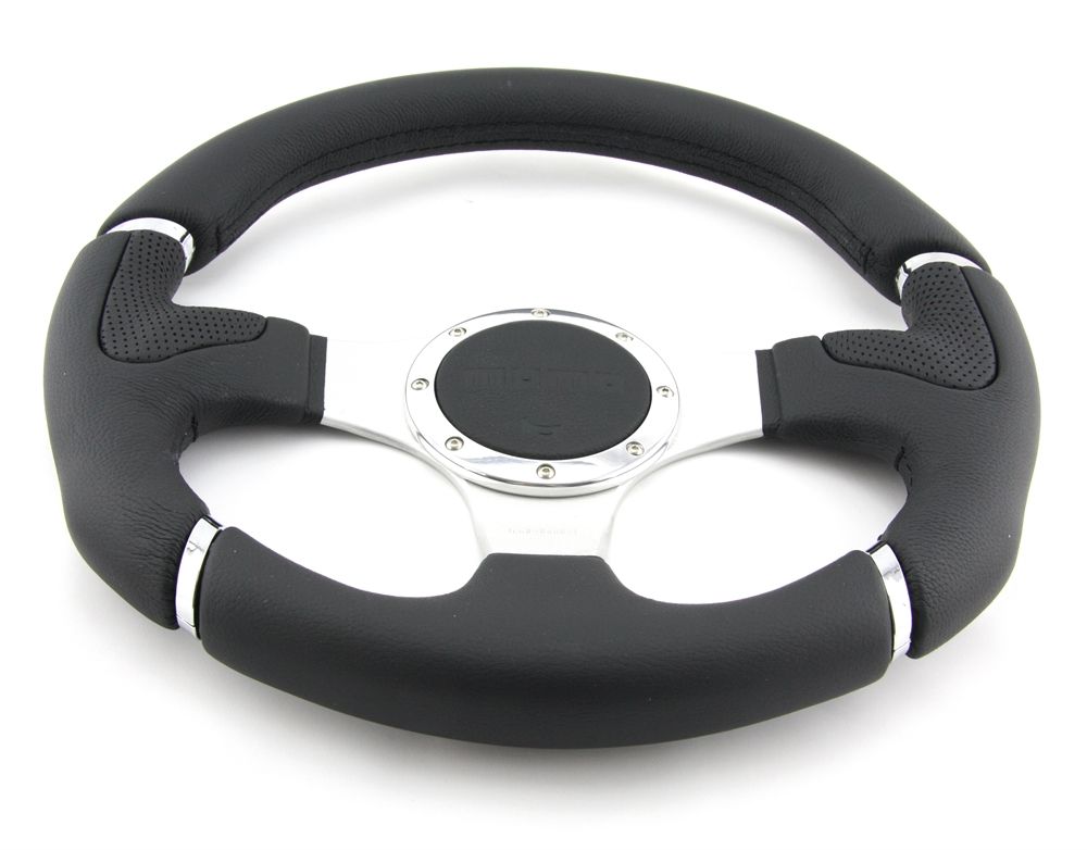 Tutti pezzi di ricambio auto: Momo Leder Sportlenkrad Millenium 320mm – Nuovo e nell'imballaggio originale da Moers venduto da BMS-Racing 4