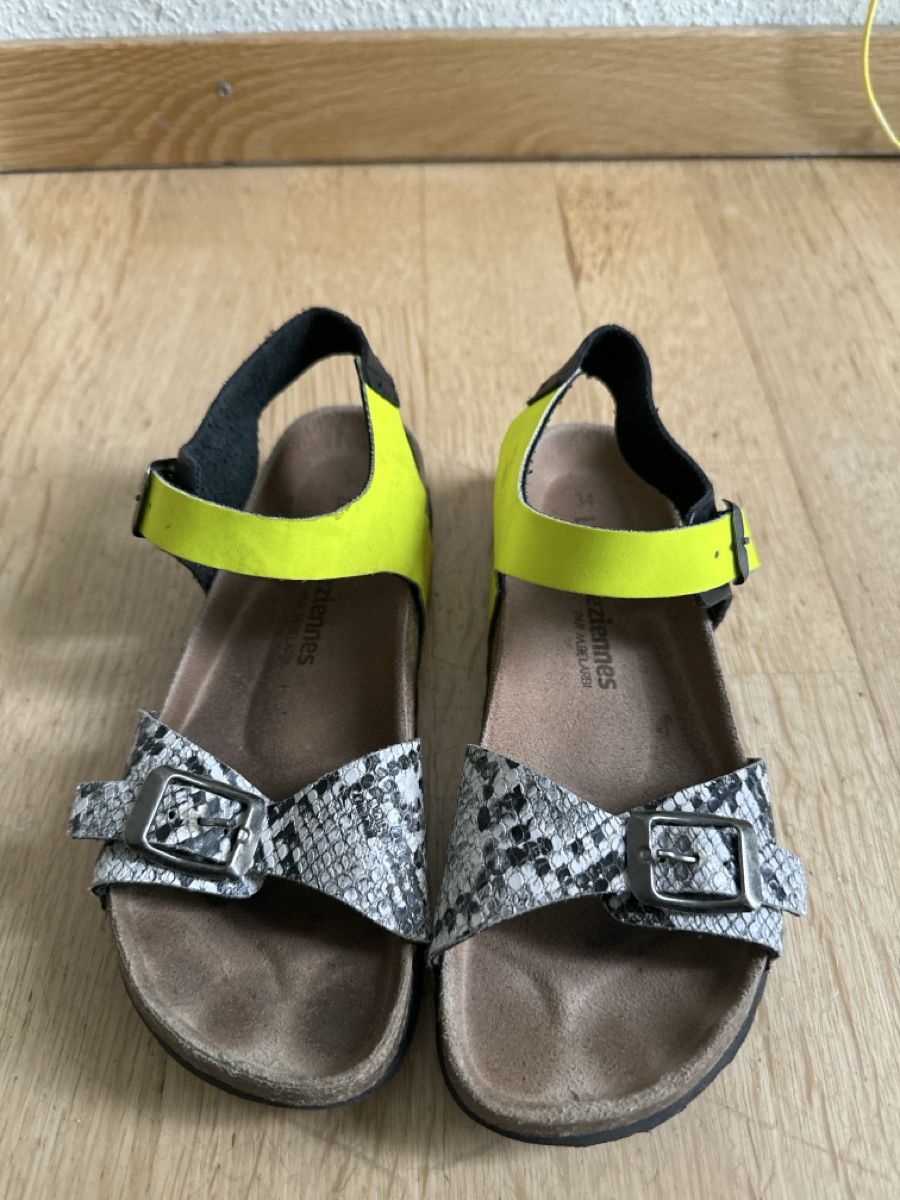 Scarpe per ragazzi: Sandalen Les Tropeziennes – Usato da Zürich venduto da Marcap