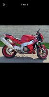 Aprilia Tuono 1000 R
