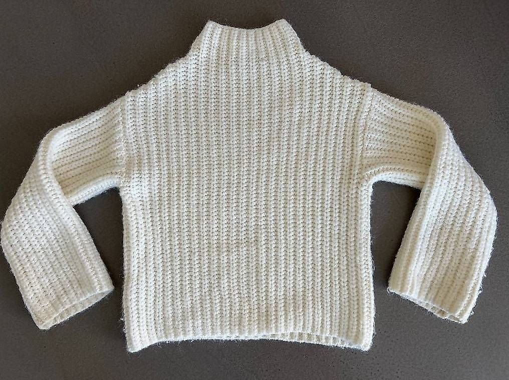 Bershka Maglioni & Felpe: Pullover offwhite Gr. S Bershka – Nuovo (secondo la descrizione) da Oberrohrdorf venduto da Augustus5 1