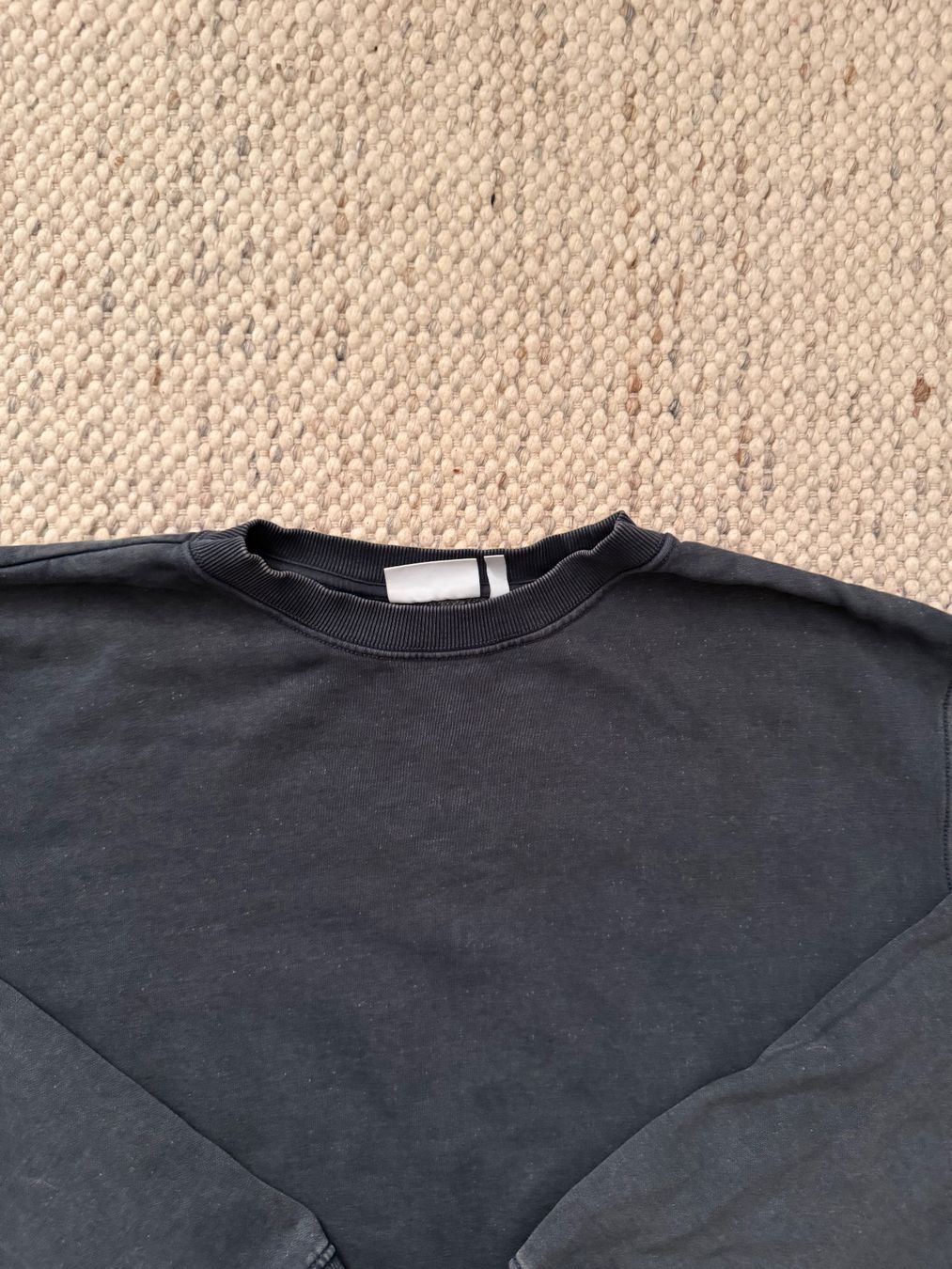 Weekday Pullover & Sweatshirts: Weekday Sweater – Gebraucht aus Solothurn von J_93 1