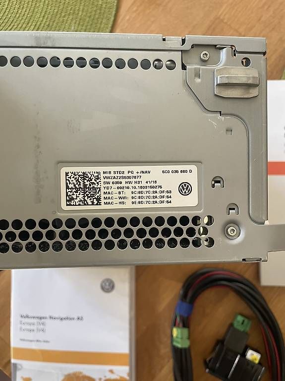 Navigationsgeräte: VW 5C0035680D MIB2 STD PQ Discover Media – Gebraucht aus Basel von plam108 4
