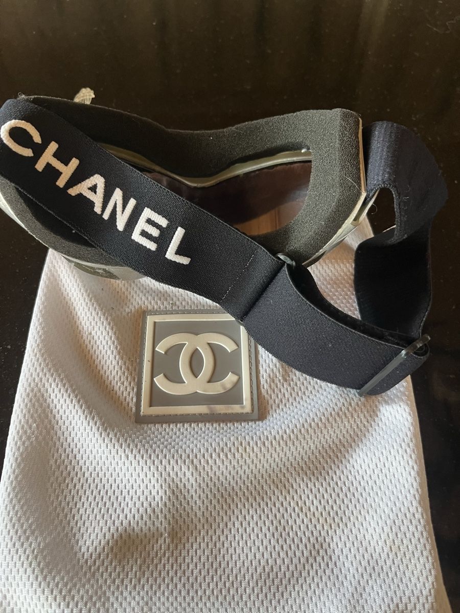 Chanel Occhiali & Lenti: CHANEL vintage skibrille – Usato da Saanen venduto da SoniaMichaela 1