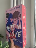 Not in Love von Ali Hazelwood
