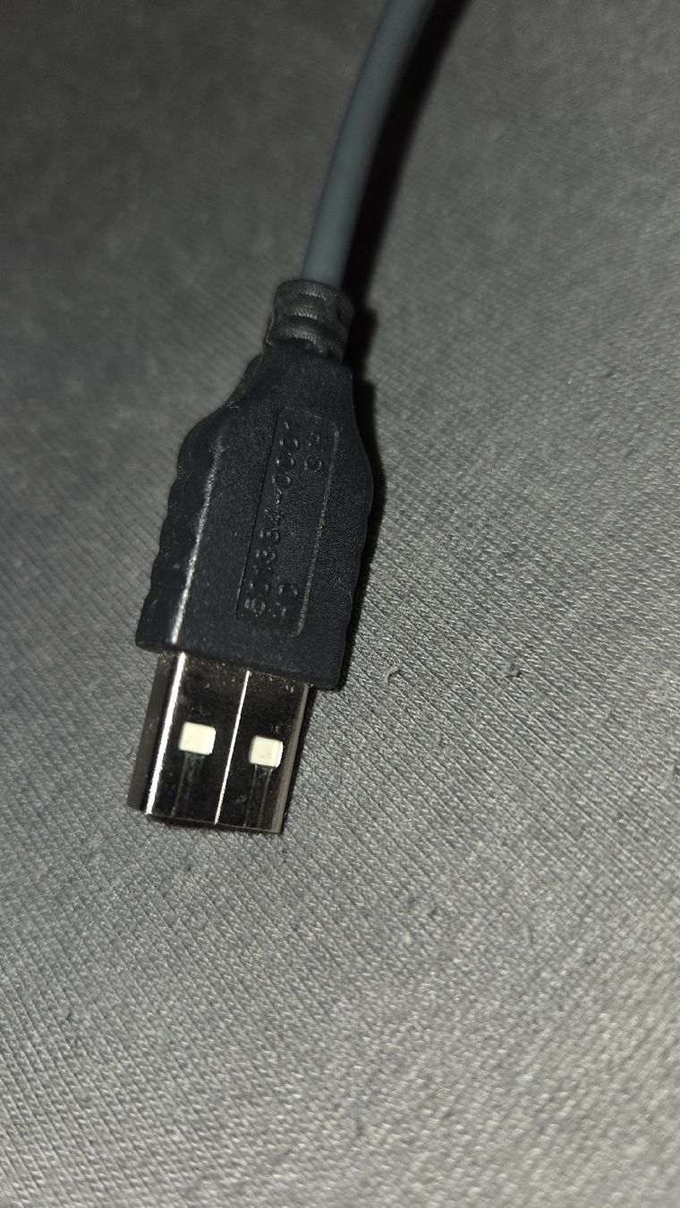 Logitech Mouse: Logitech Computermaus mit USB – Usato da Ebmatingen venduto da joelme 3