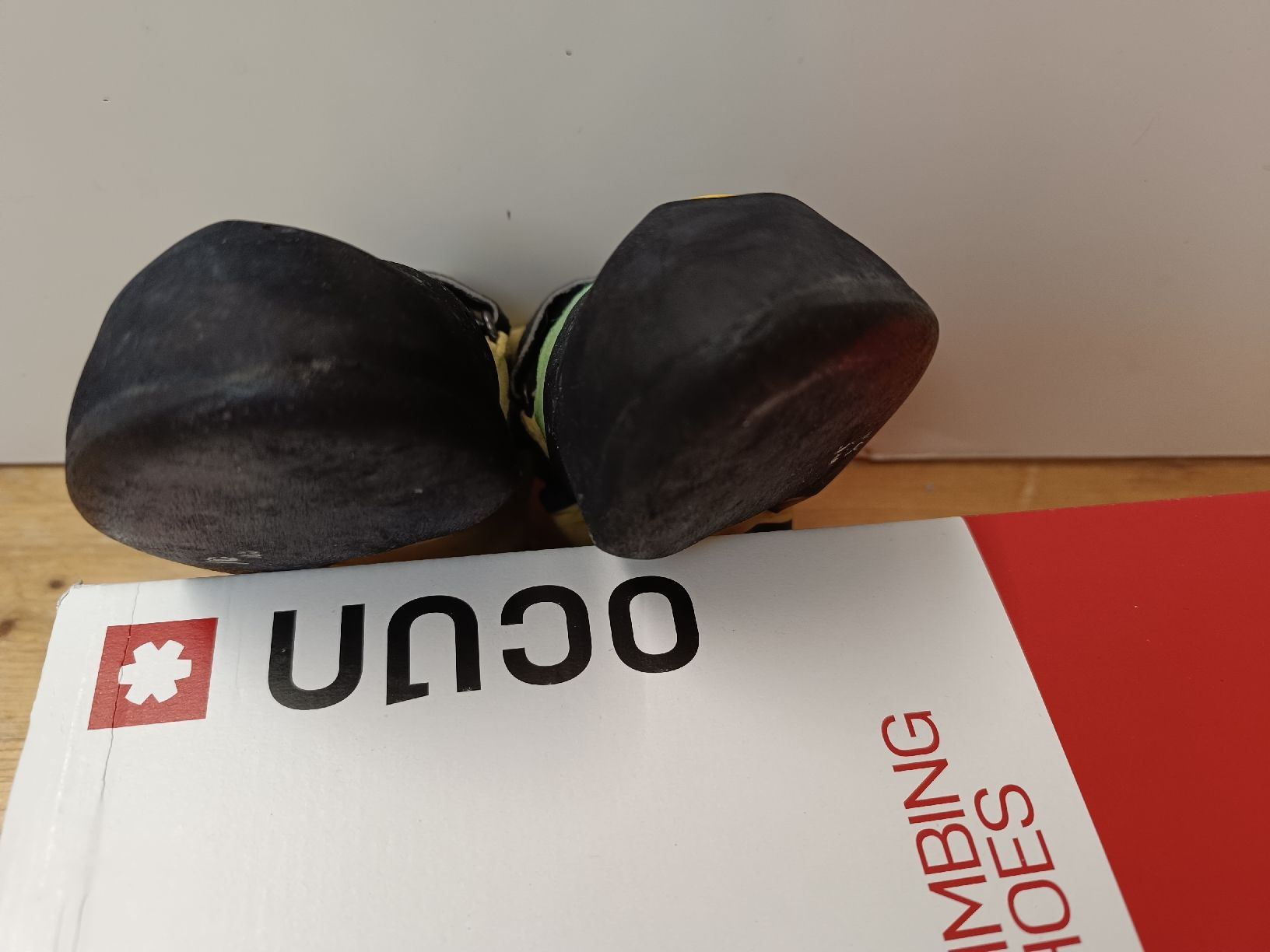 Scarpe da uomo: Kletterschuhe ocun oxi – Usato da tägerwilen venduto da ma_x_ne 5