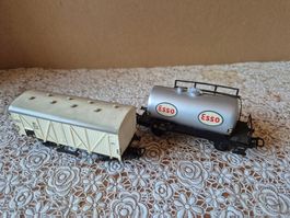 Märklin HO - 2 Güterwagen - Tankwagen Esso