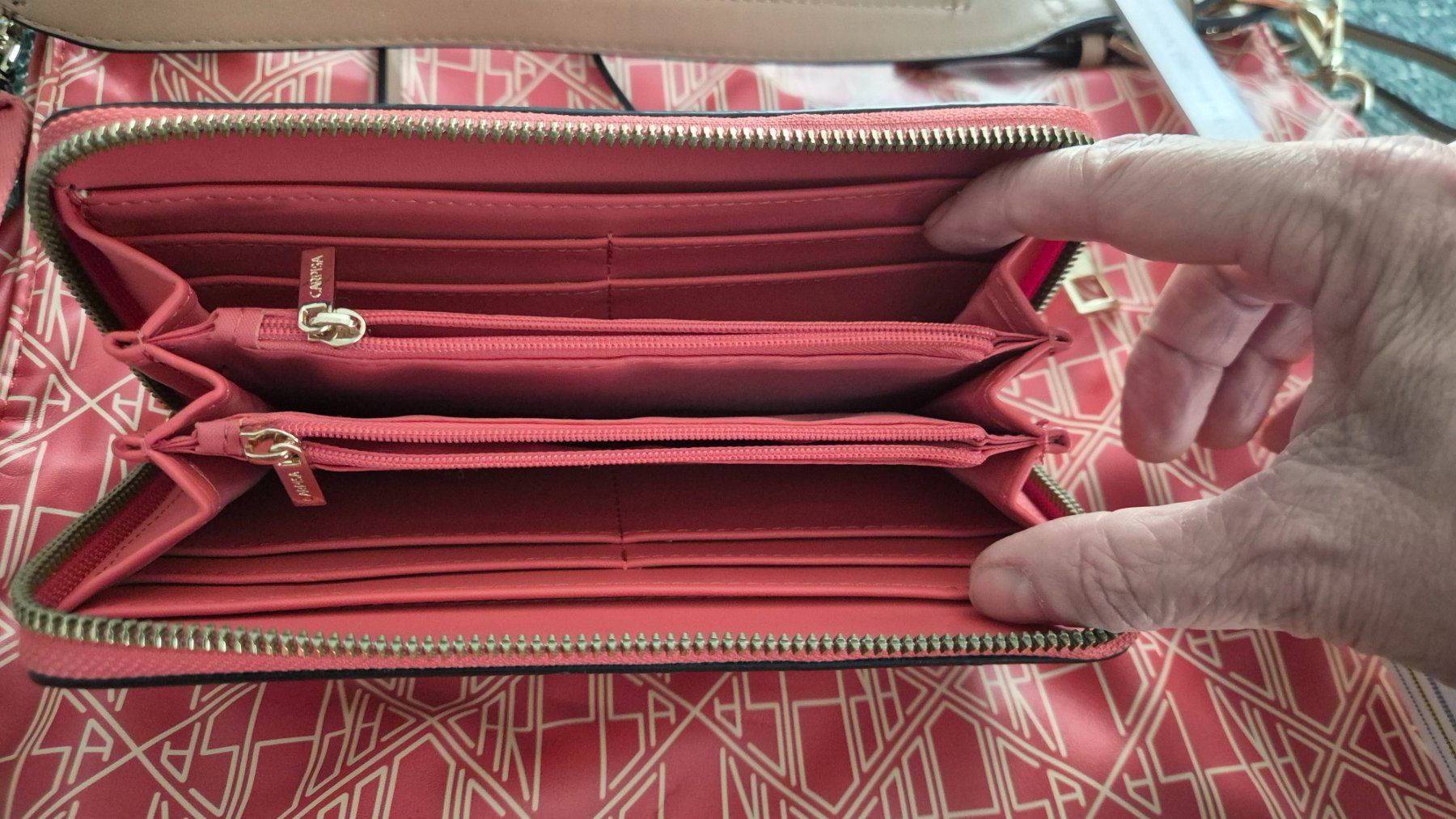 Borse da donna: Borsa e borsellino Carpisa – Usato da Gordevio venduto da RUBY104 3