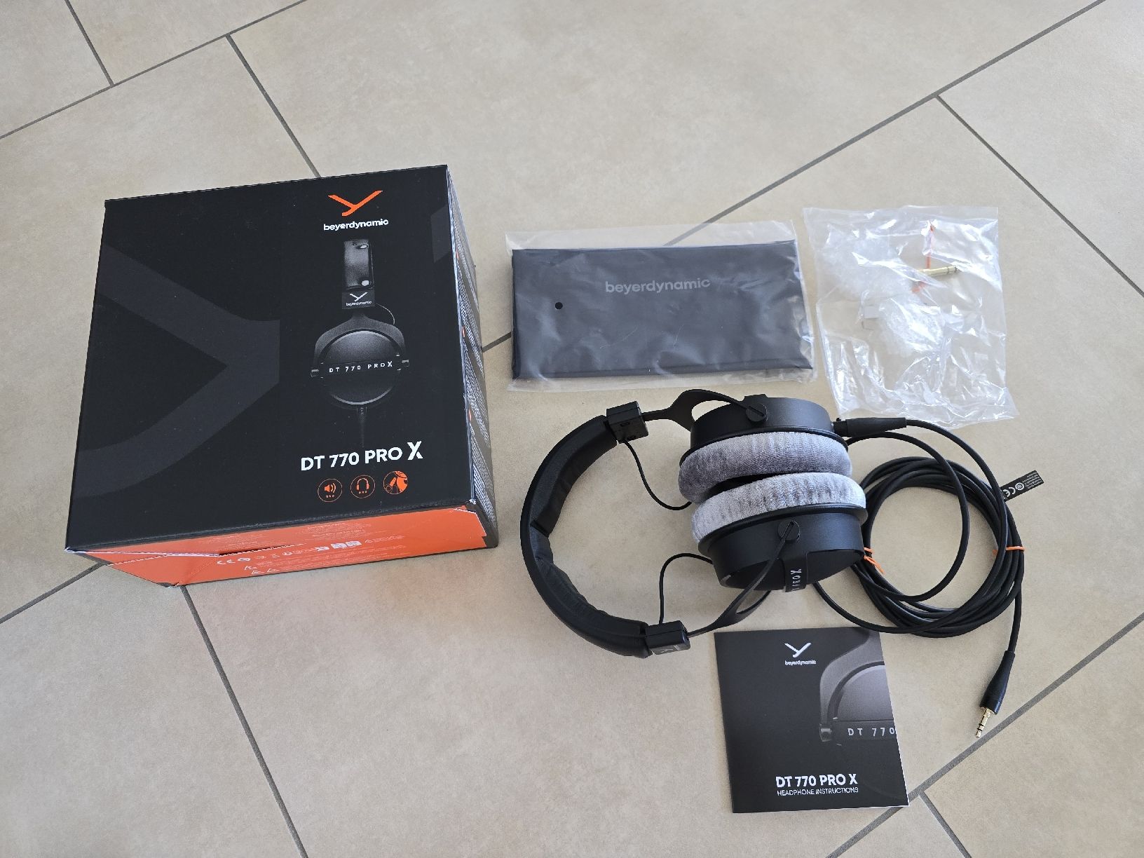 Beyerdynamic Casques audio: Beyerdynamic DT 770 PRO X – D'occasion à Rickenbach b. Wil par VeryLovelyThings