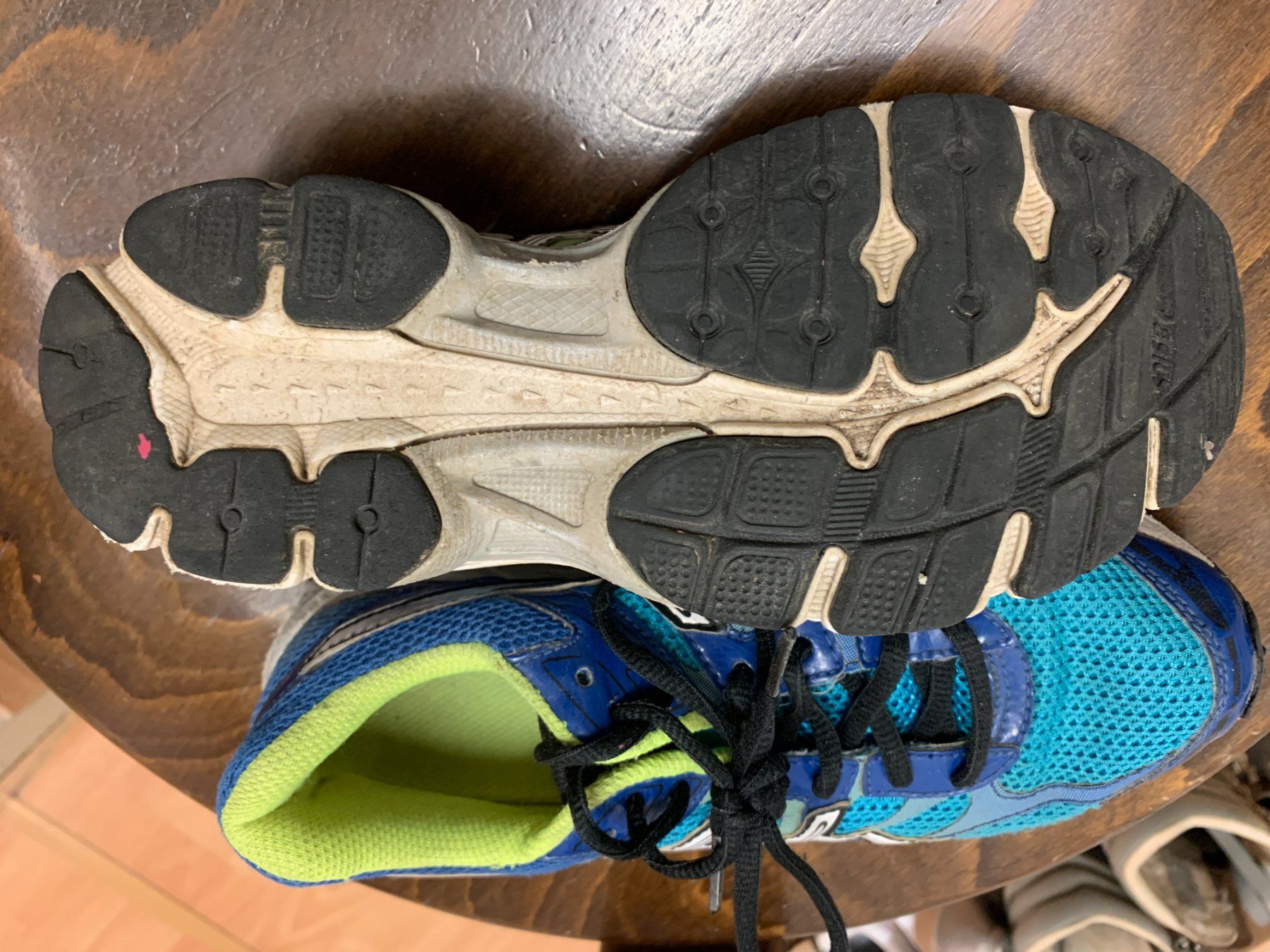 Scarpe per ragazzi: Kinderschuhe Gr.35.5 – Usato da Zug venduto da quaqua 1