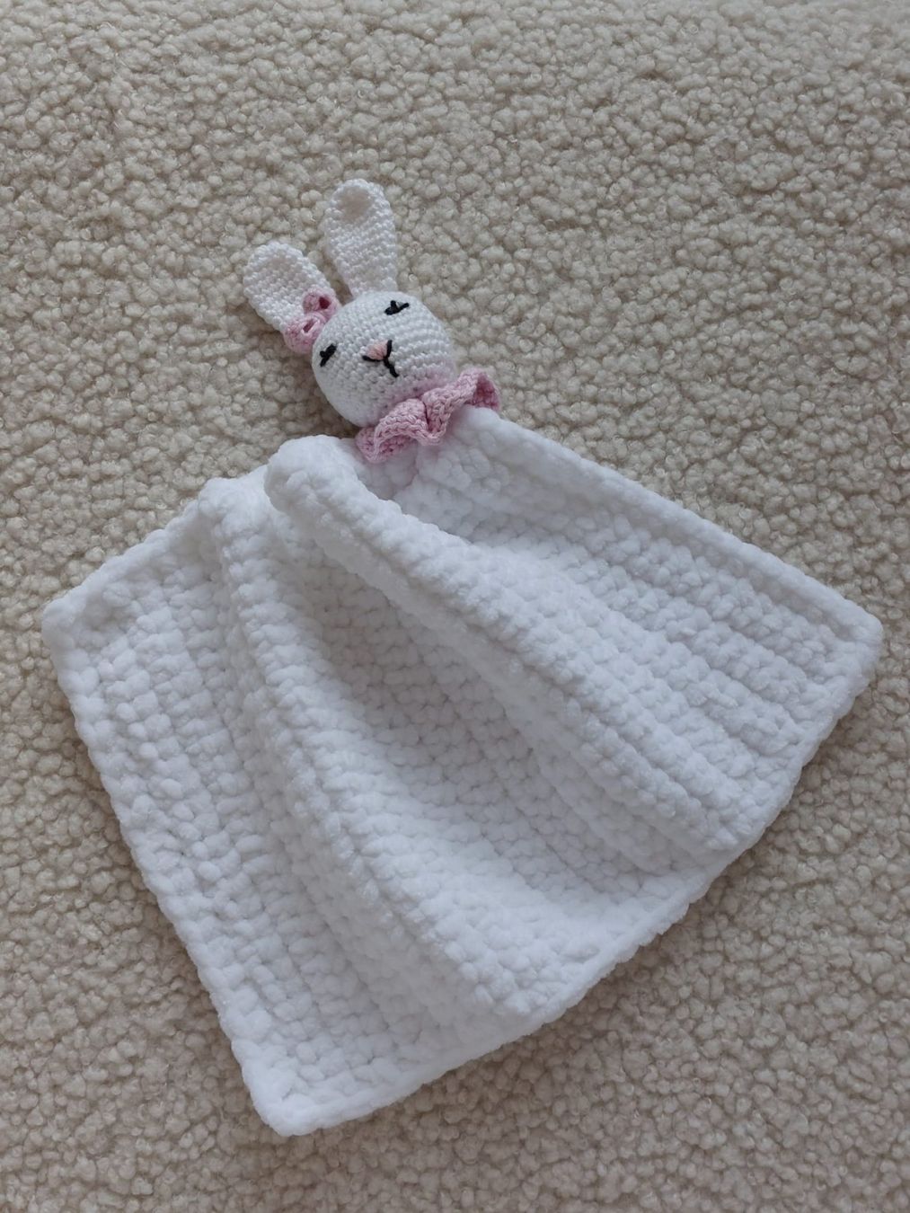 Jouets: Schmusetuch Hase – Neuf avec emballage d'origine à Bleienbach par babyhandgemachts