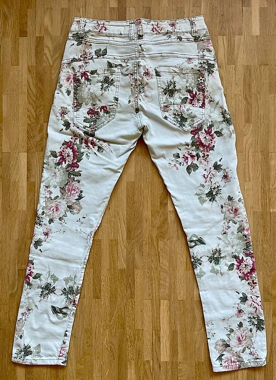 Pantaloni: Jewelly Hose Gr. 38 – Usato da Bern venduto da hippoism 1