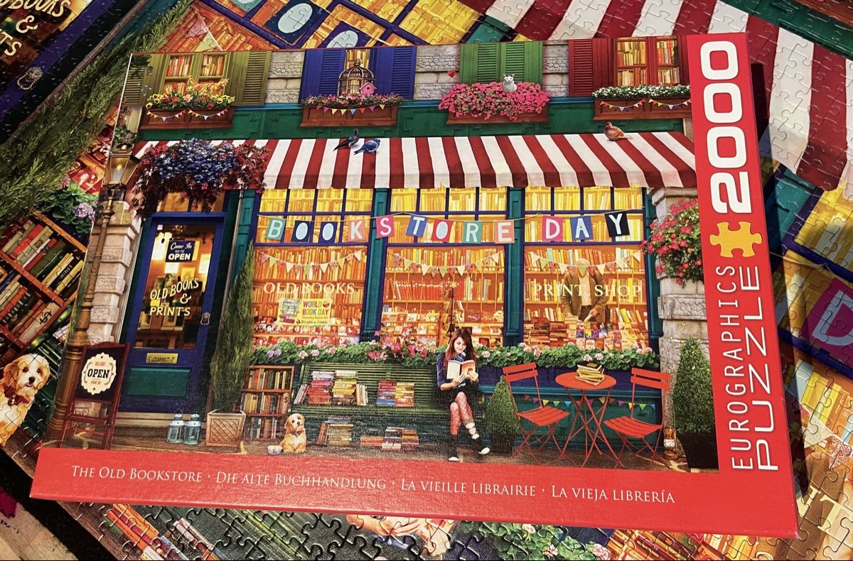 Puzzle: Puzzle 2000 2000er Eurographics old bookstore – Usato da Luzern venduto da caracena 1