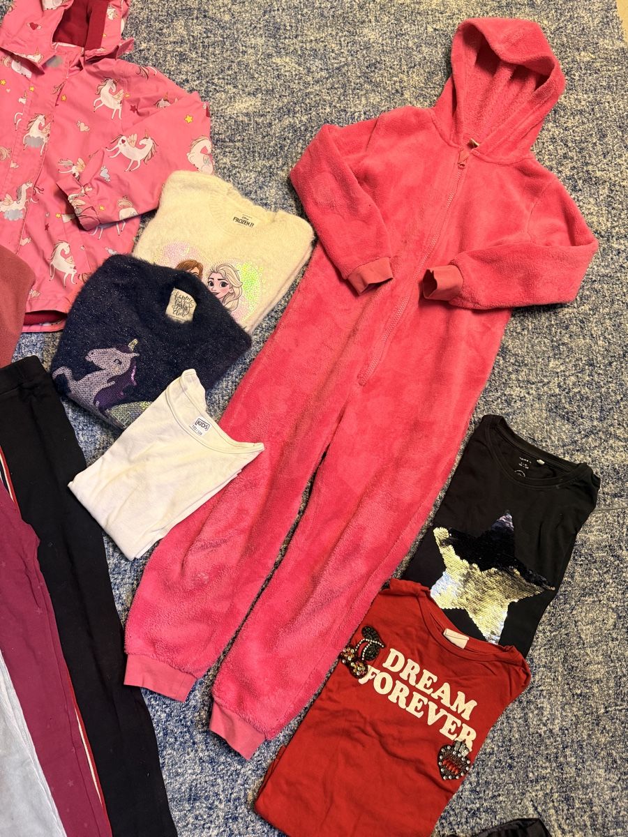 Lotti & Set di vestiti: Mädchen Kleider Paket 122/128 – Usato da Amlikon-Bissegg venduto da Rose_Rose 3