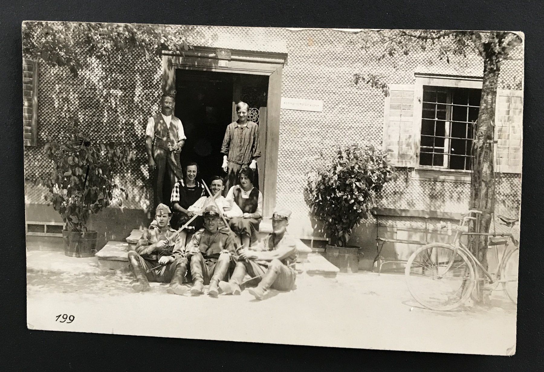 Cartoline postali: ANTIKE ANSICHTSKARTE SCHWEIZER ARMEE – Usato da Ostermundigen venduto da wini63