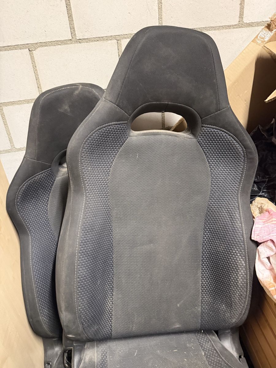 Subaru Tutti pezzi di ricambio auto: 2x Sitze Subaru Impreza WRX 2001 – Usato da Rueras venduto da frausnow12 2