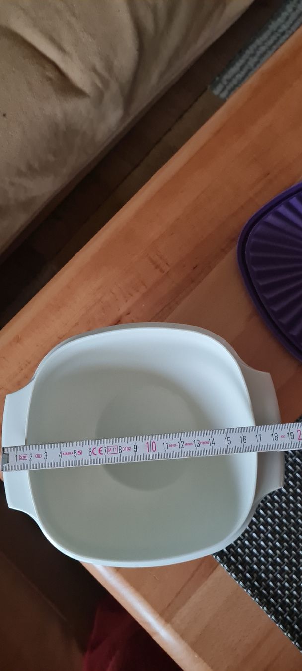 Tupperware Recipients et similaires: Tupperware Schüssel mit Deckel – D'occasion à Münsingen par Cuci31 2