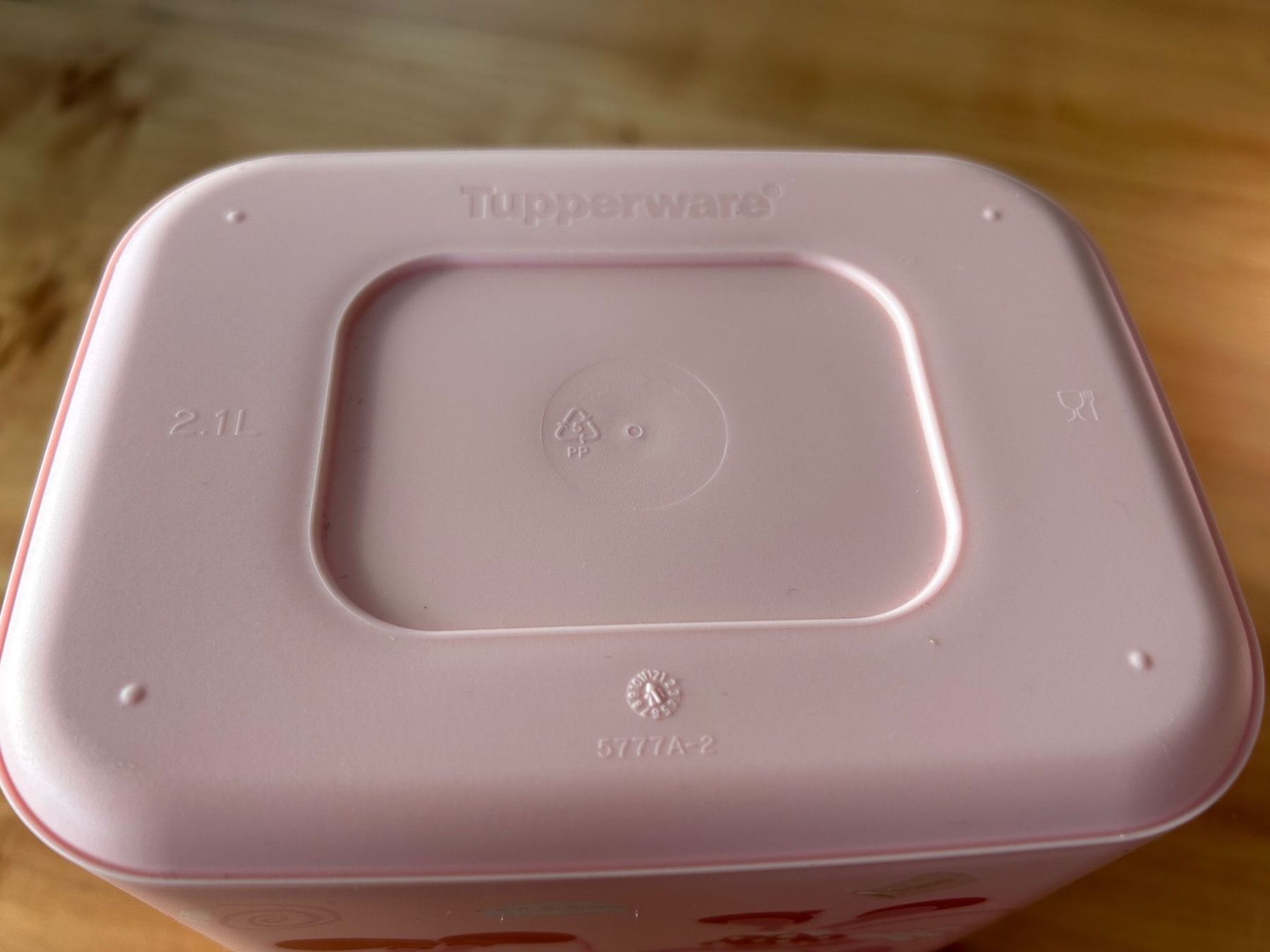Tupperware Recipients et similaires: Tupperware DoseOptimum Mickey & Minnie 2.1L NEU – Neuf avec emballage d'origine à Kaltbrunn par lagone1 2