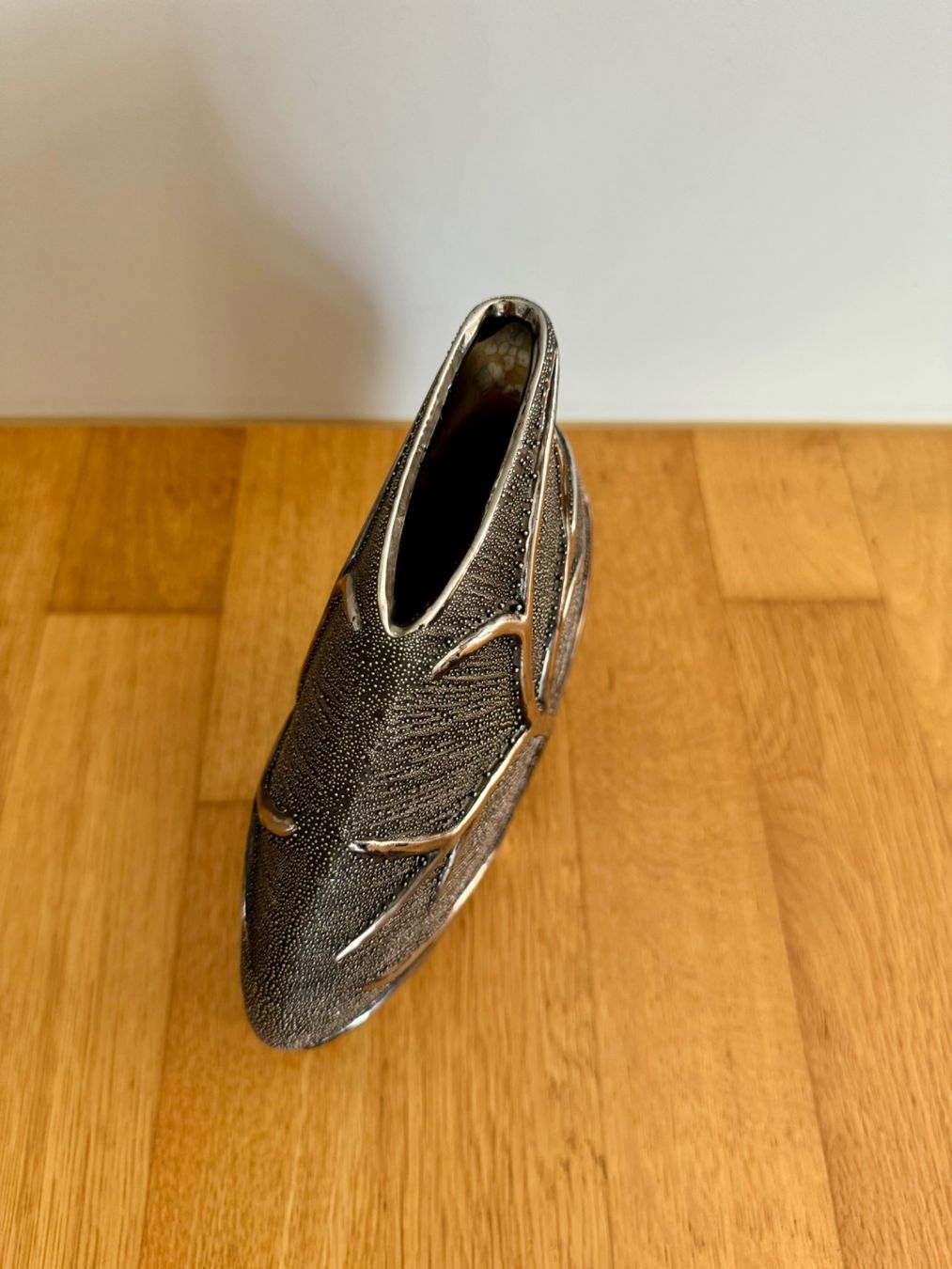 Vasen & Gefässe: Dekorative Vase in Silber & Anthrazit, modernes Design – Gebraucht aus Eglisau von SteBa87 2