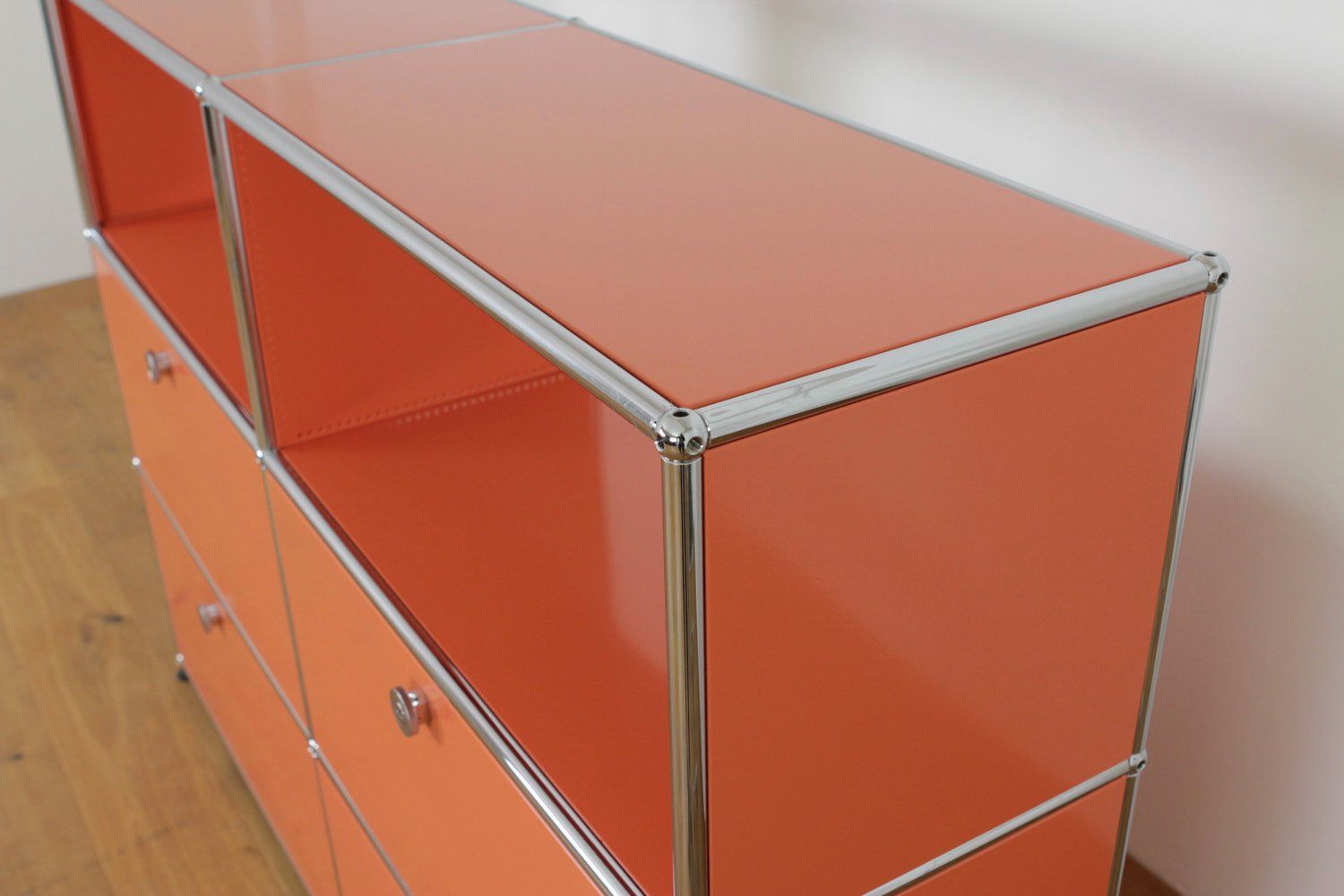 USM Scaffali: USM Haller Highboard // UPCYCLED // NEUE FARBEN – Nuovo (secondo la descrizione) da Affoltern am Albis venduto da StudioStandard 4