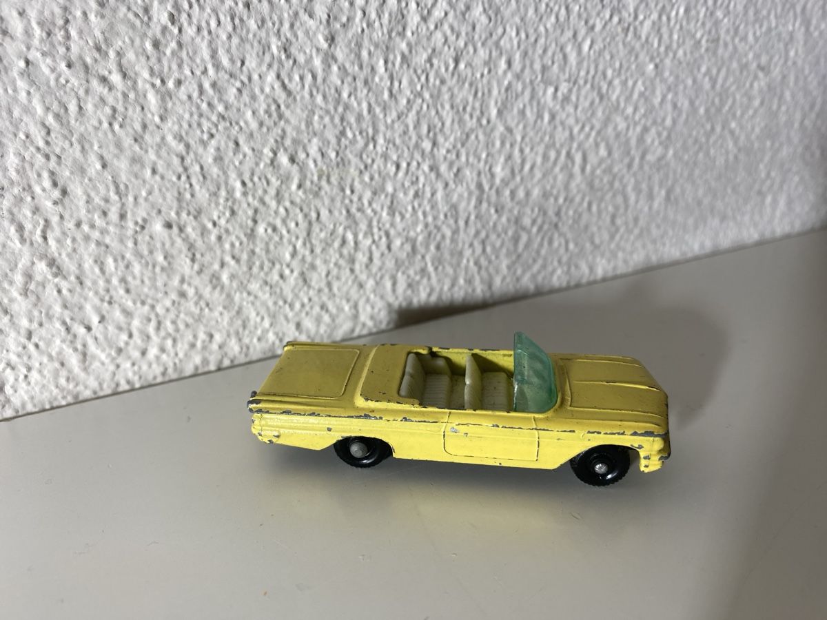 Lesney Modellini d'auto: Lesney pontiac – Usato da Winterthur venduto da ben_9vxx