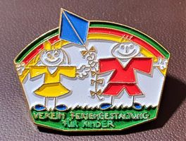 Q342 - Pin Verein Feriengestaltung für Kinder