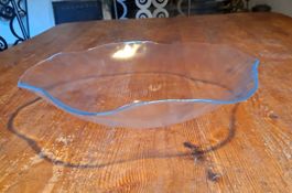 Elegante Glasschale in Blattform  für Ihr Zuhaus
