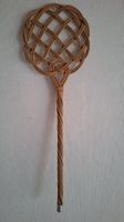 Vintage  Teppichklopfer  geflochten