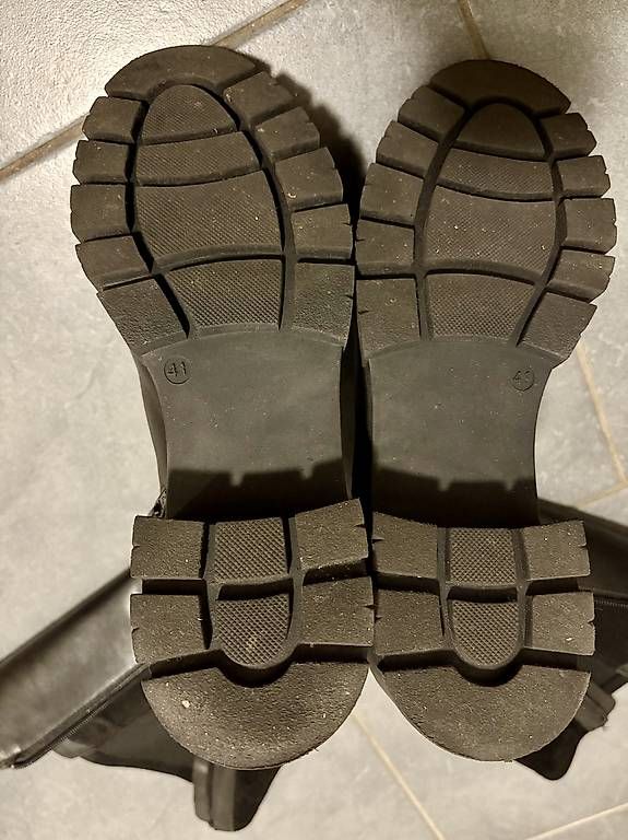Scarpe da uomo: Stiefel Glatt und Wildleder – Nuovo (secondo la descrizione) da Küssnacht am Rigi venduto da Wir-3 3