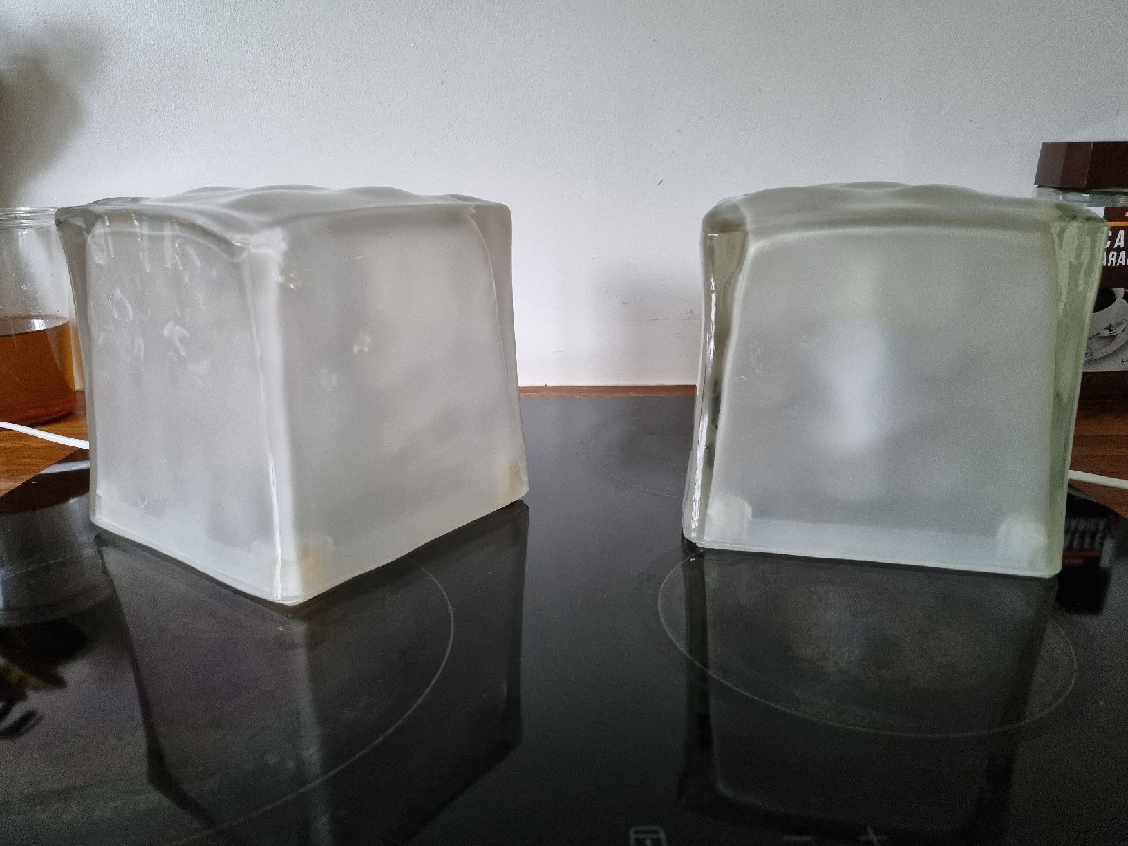 Ikea Lampade: 2 Eiswürfel Lampen von ikea  – Usato da Wil SG venduto da die-wohnung