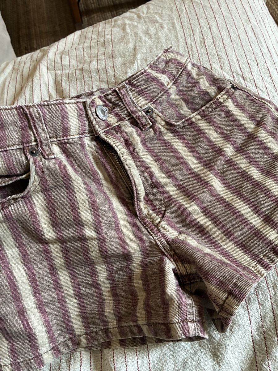 Zara Pantalons: Zara Shorts 140 – D'occasion à Bern par wisemagpie